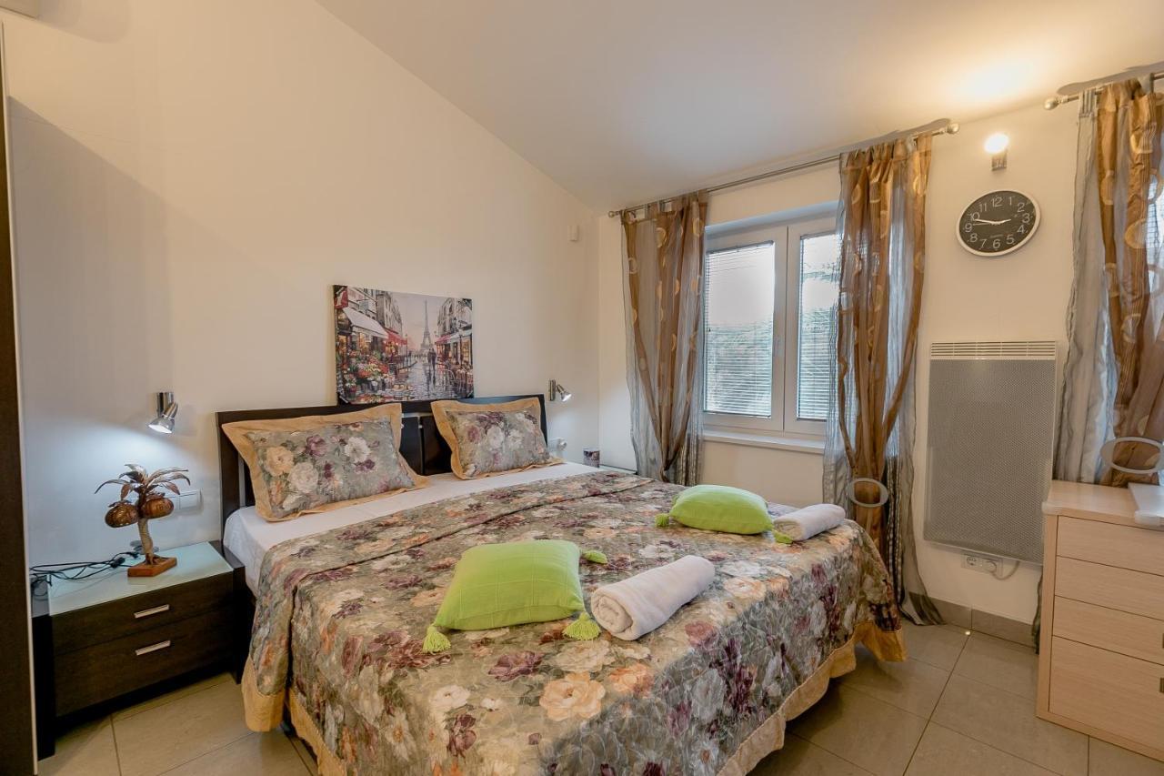 Olive Garden Apartment Petrovac Buitenkant foto