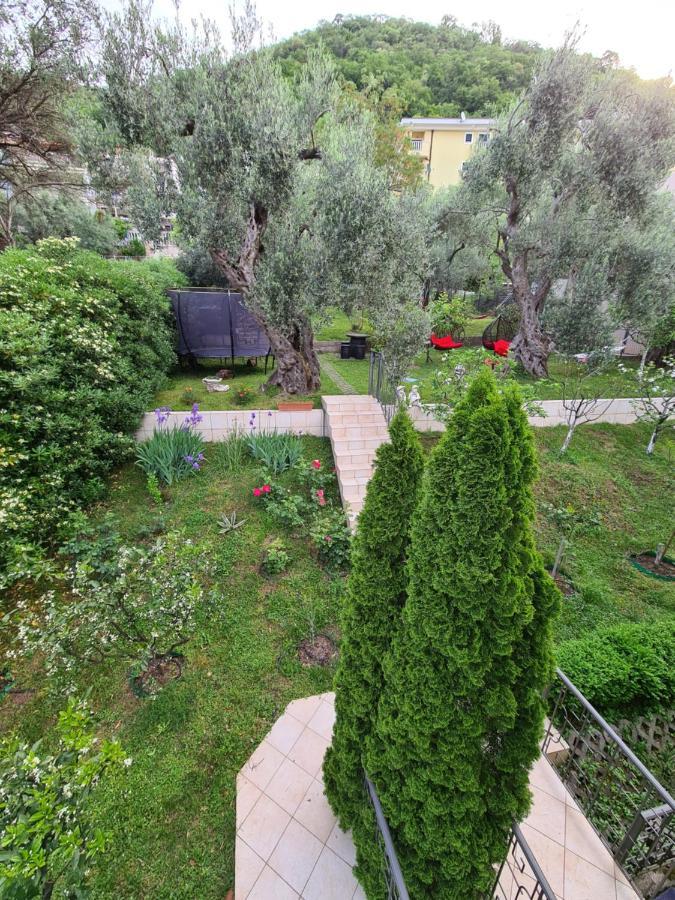 Olive Garden Apartment Petrovac Buitenkant foto